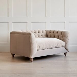 Hugo loveseat-Plush Velvet Tufted Loveseat - Love seat | side view
