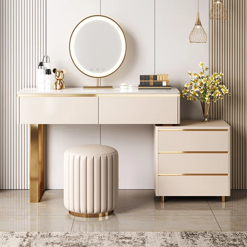 Christean Vanity Without Mirror